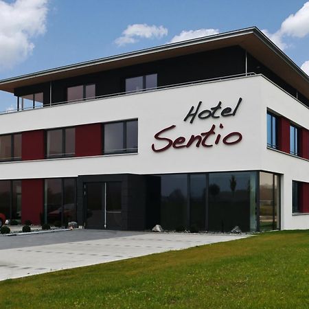 Hotel Sentio Фёринген Экстерьер фото